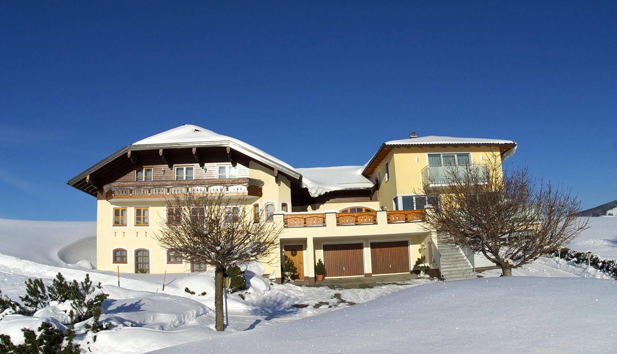 Gaestehaus Stabauer Mondsee Exteriör bild